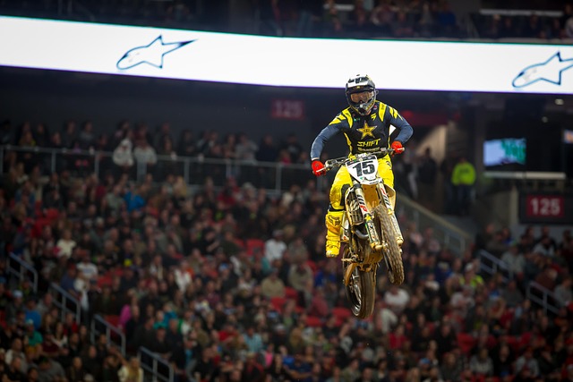 据当地酒店 据当地酒店